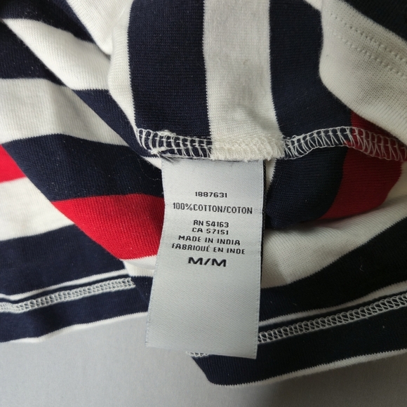 NWT Tommy Hilfiger Striped Boat Neck 3/4 Sleeve Top Nautical Buttons Size M - Picture 12 of 13